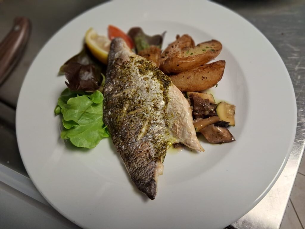 Le plateau repas à emporter, Auberge Les p'tites canailles à Villette-sur-Ain